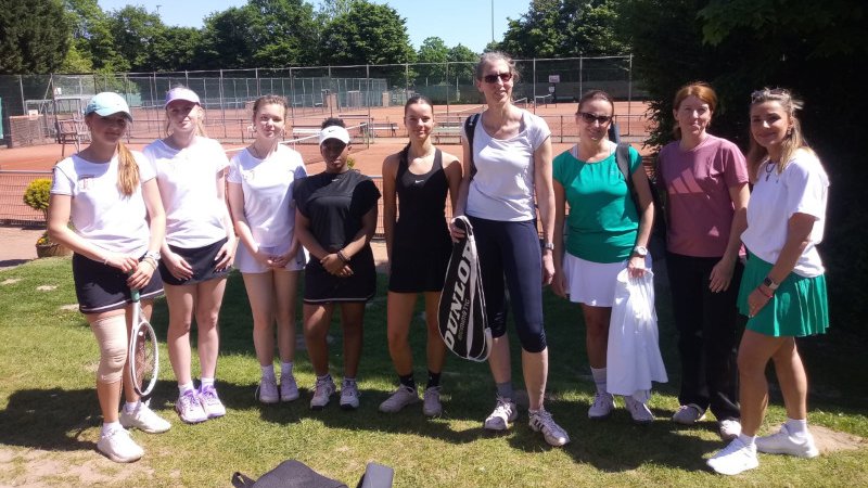 Erstes Spiel unserer offenen Damen Mannschaft